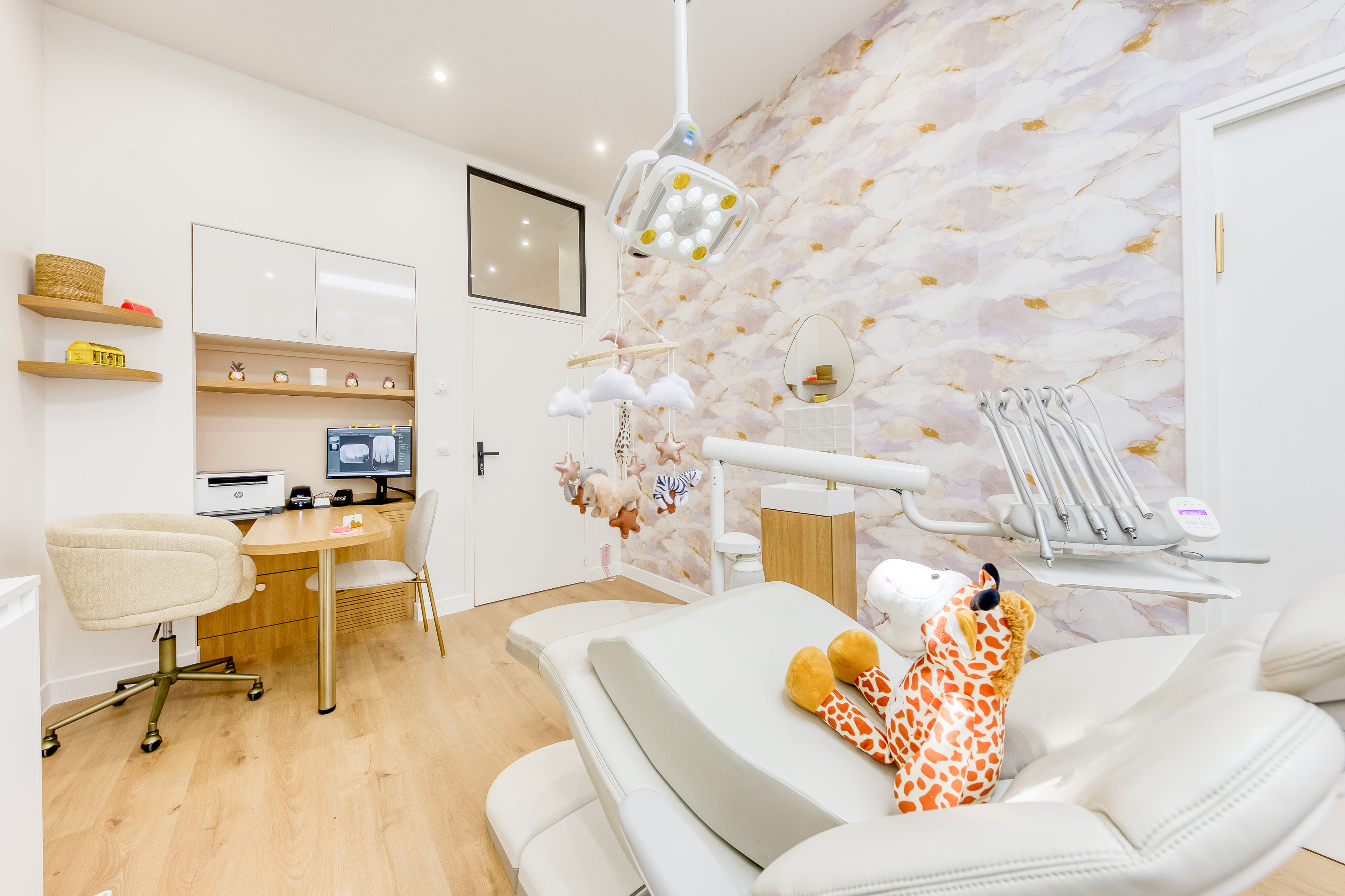 Équipe du cabinet du Dr Leslie Boccara