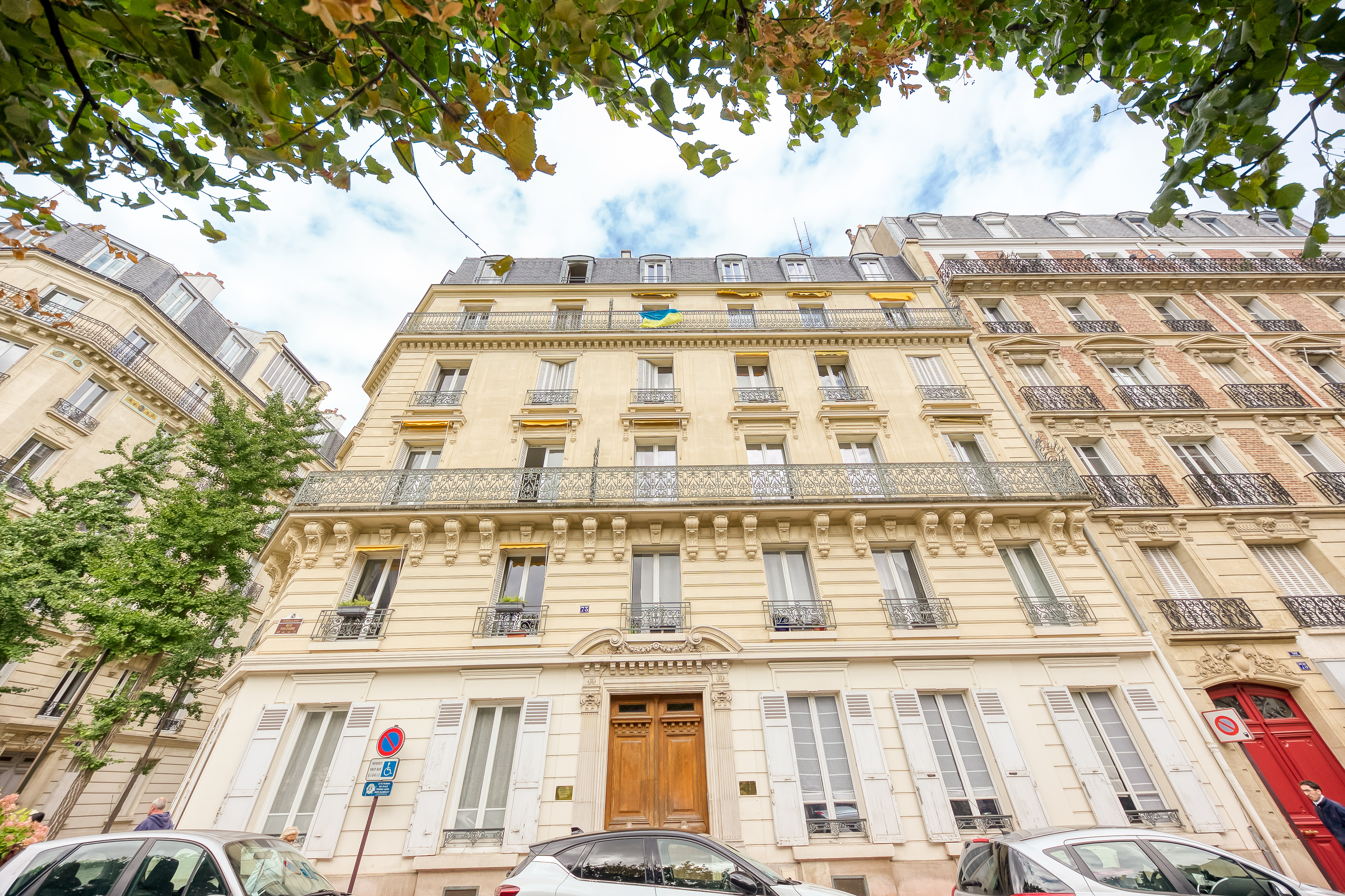 Façade du cabinet – 73 Rue Voltaire